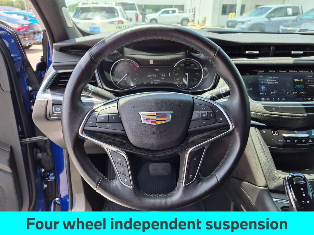 Used 2023 Cadillac XT5 Premium Luxury FWD image 34