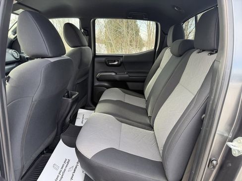 Certified 2023 Toyota Tacoma TRD Off-Road w/ Technology Package image 22