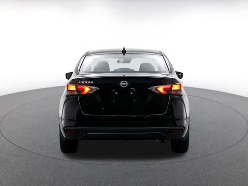 Used 2025 Nissan Versa SV FWD image 7