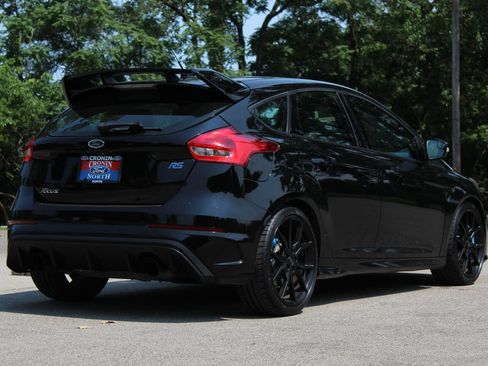 Used 2017 Ford Focus RS AWD/4WD image 7
