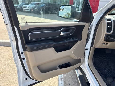 Used 2019 RAM 1500 Big Horn RWD image 24