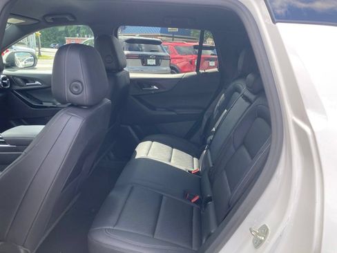 New 2025 Chevrolet Equinox LT w/ Convenience Package II AWD/4WD image 20