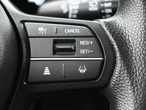 Used 2024 Honda HR-V LX image 7