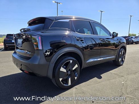 Used 2025 Nissan Kicks SR FWD image 6