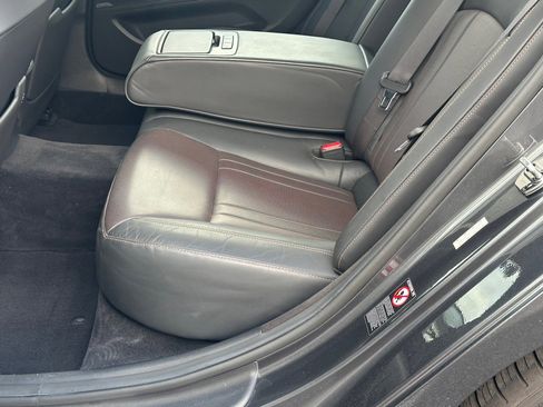 Used 2018 Genesis G80 3.3T Sport image 13