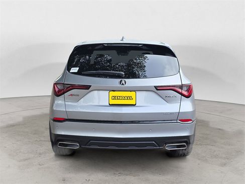 Used 2024 Acura MDX A-Spec image 4