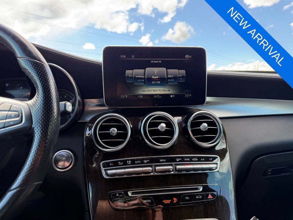 Used 2019 Mercedes-Benz GLC 300 4MATIC image 11