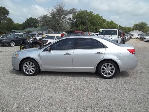 Used 2012 Lincoln MKZ Hybrid FWD image 1