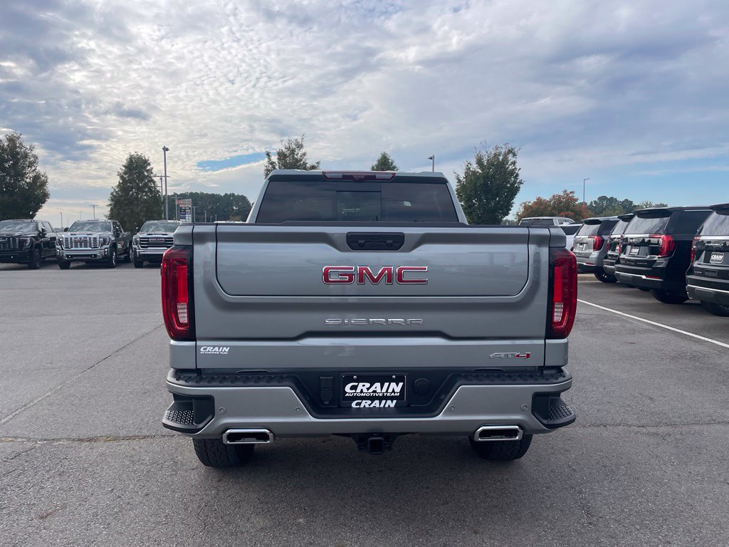 New 2026 GMC Sierra 1500 AT4 w/ AT4 Premium Package AWD/4WD image 7
