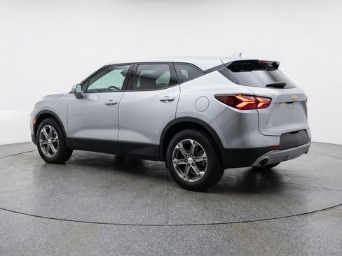 Used 2025 Chevrolet Blazer LT image 6