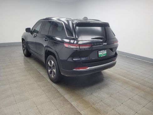 Used 2023 Jeep Grand Cherokee 4WD 4xe image 3