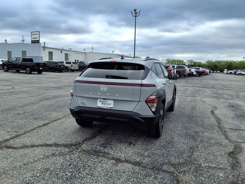 Used 2025 Hyundai Kona SEL FWD image 25