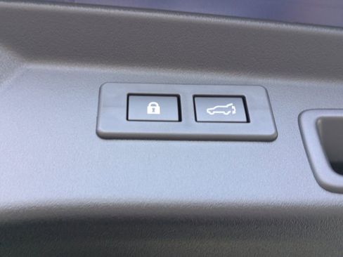 New 2026 Subaru Outback Premium image 15