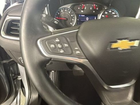 Used 2023 Chevrolet Equinox LT FWD image 15