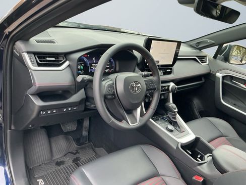 Used 2025 Toyota RAV4 XSE image 11