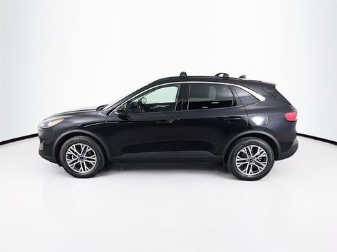 Used 2022 Ford Escape SEL image 4