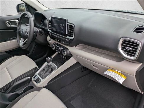 New 2026 Hyundai Venue SEL image 22