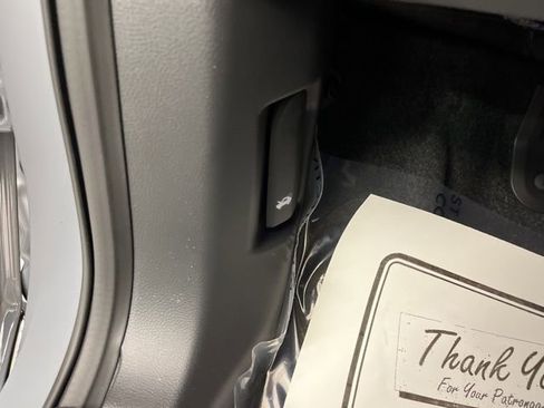 New 2026 Nissan Rogue SV image 32