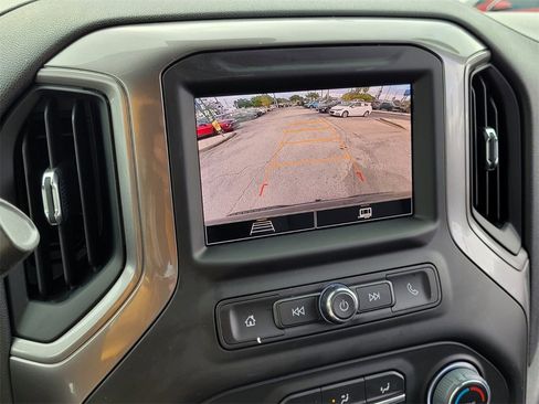 Used 2025 Chevrolet Silverado 1500 Custom Trail Boss w/ Dark Appearance Package image 31