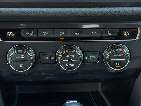 Used 2020 Volkswagen Tiguan SEL Premium R-Line w/ 3rd Row Seat Package image 30