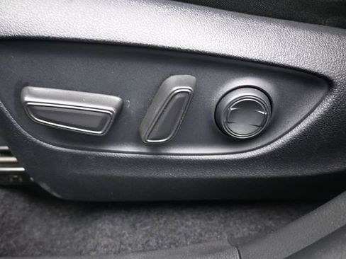 Certified 2025 Toyota RAV4 XLE w/ Convenience Package image 7