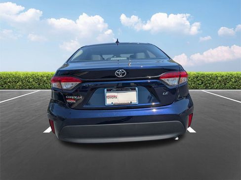 New 2026 Toyota Corolla LE image 5