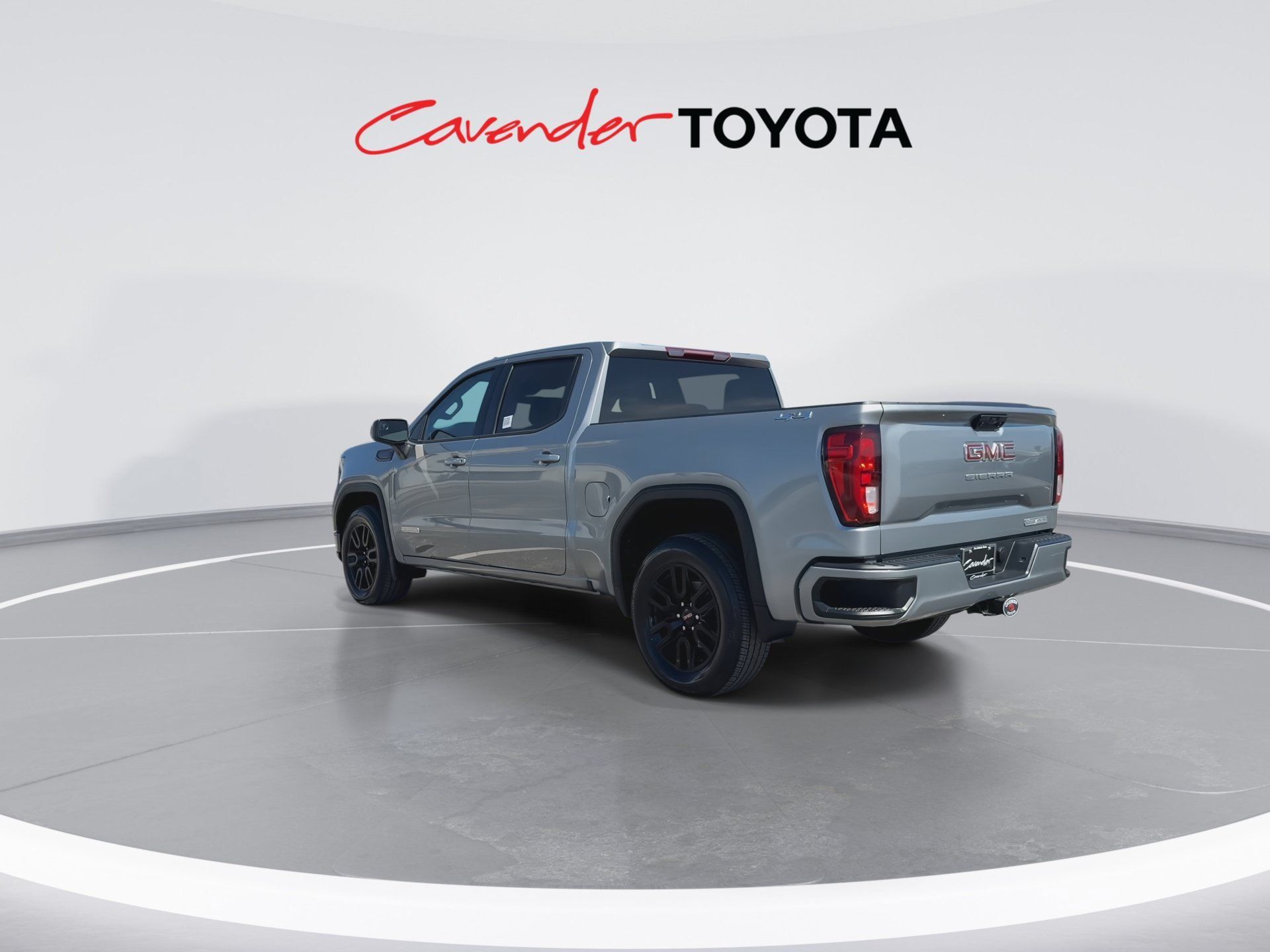 Used 2024 GMC Sierra 1500 Elevation AWD/4WD image 6