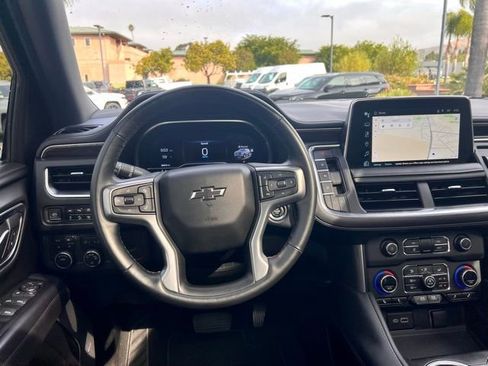 Used 2023 Chevrolet Tahoe Z71 w/ Luxury Package image 15