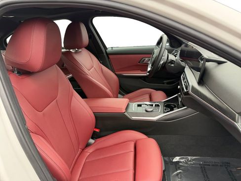 Used 2023 BMW 330i xDrive 330i xDrive w/ Premium Package image 15