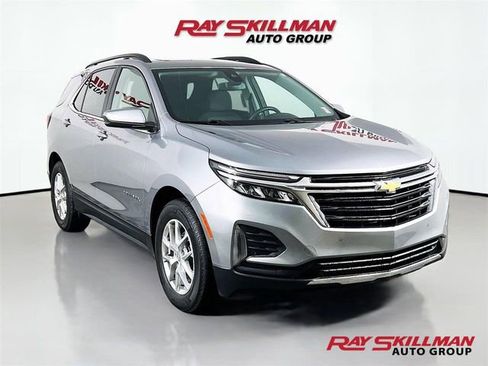 Used 2024 Chevrolet Equinox LT FWD image 1