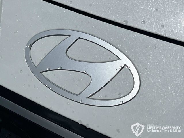 New 2026 Hyundai Elantra Limited FWD image 10
