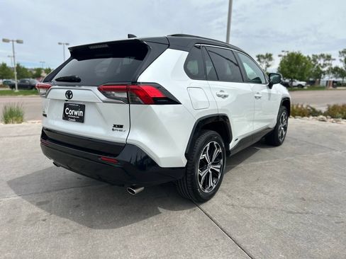 Used 2025 Toyota RAV4 XSE AWD/4WD image 10