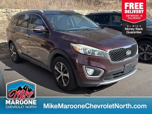 Used 2016 Kia Sorento EX image 1