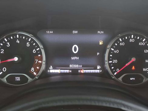 Used 2020 Jeep Renegade Altitude w/ UConnect 8.4 Nav Group image 26