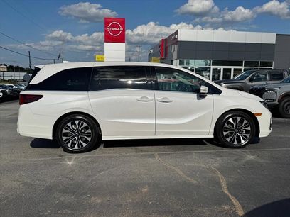 Used 2025 Honda Odyssey Elite