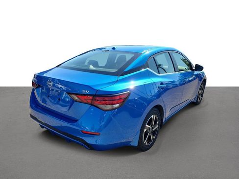 Certified 2024 Nissan Sentra SV FWD image 33