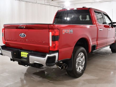 Used 2023 Ford F350 Lariat w/ Lariat Ultimate Package AWD/4WD image 12