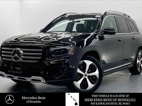 Used 2025 Mercedes-Benz GLB 250 image 1