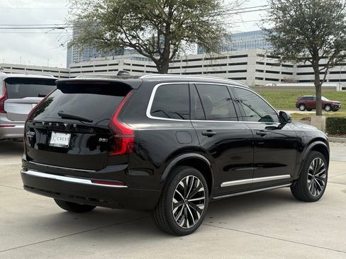 New 2026 Volvo XC90 B5 Core w/ Protection Package Premier image 6