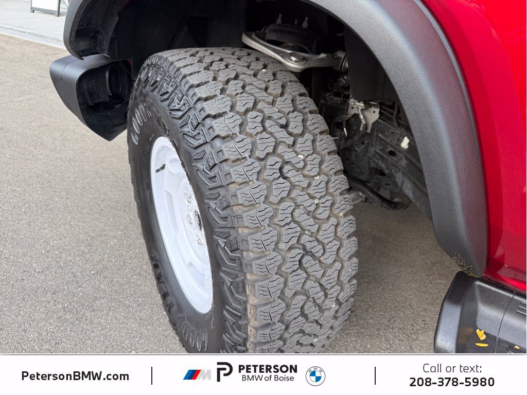 Used 2025 Ford Bronco Heritage Edition AWD/4WD image 35