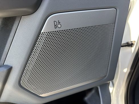 Used 2024 Ford F150 Lightning Flash image 17