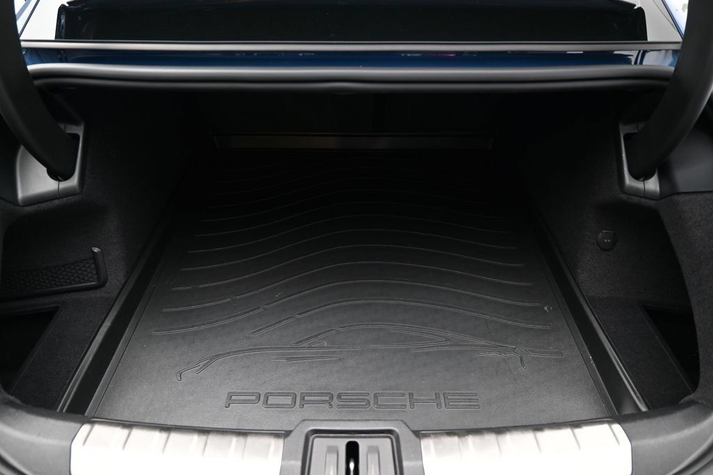 Certified 2023 Porsche Taycan 4S AWD/4WD image 33