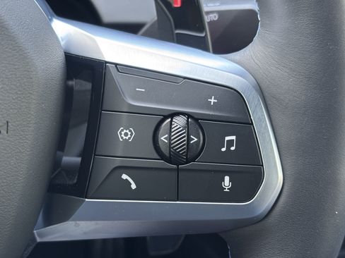 Used 2025 BMW M235i xDrive w/ Premium Package image 10