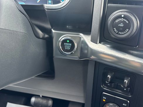 Certified 2022 Ford F150 Lariat w/ Equipment Group 502A High image 32