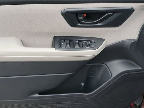 Certified 2026 Subaru Forester AWD/4WD image 14