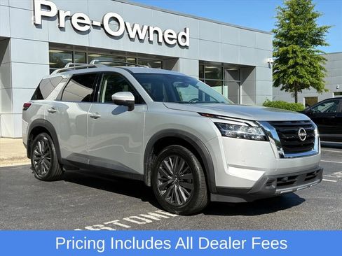 Used 2024 Nissan Pathfinder SL w/ SL Premium Package AWD/4WD image 1