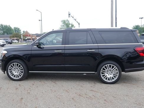 Used 2023 Ford Expedition Max Limited AWD/4WD image 8