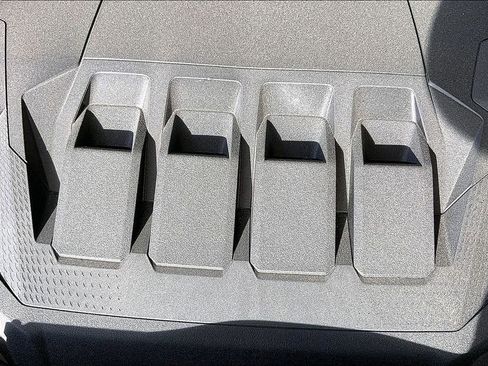 New 2025 Audi Q3 2.0T Premium image 17