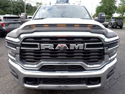 Used 2025 RAM 2500 Tradesman AWD/4WD image 9