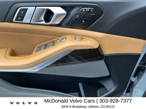 Used 2024 BMW X7 xDrive40i w/ M Sport Package AWD/4WD image 13